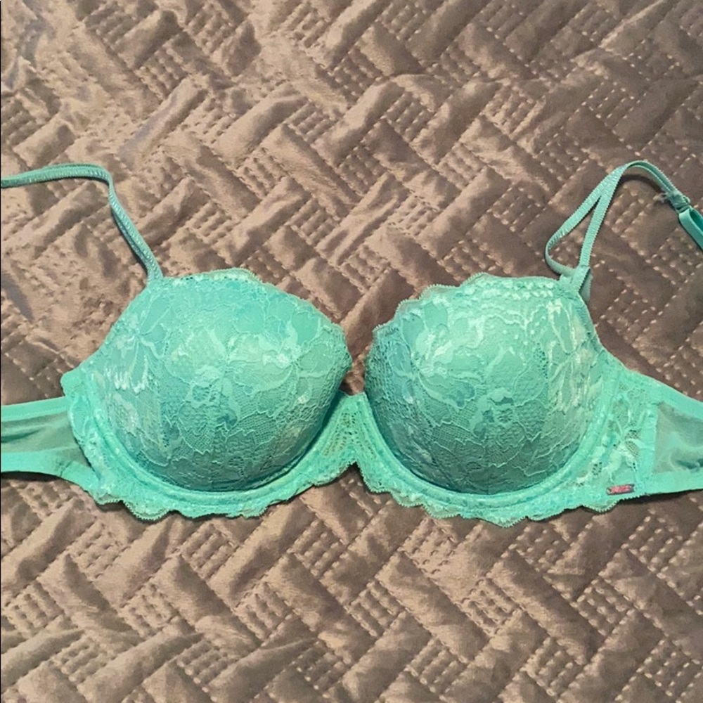 VS Pink “The Date” Lightly Lined Bra - Mint